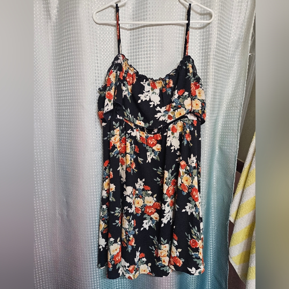 Super cute dress with ruffle bust